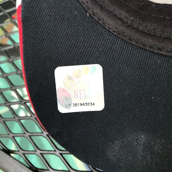 Reebok NFL Atlanta Falcons Hard Brim Snap Back Baseball Cap Unworn Condition - Picture 3 of 10